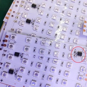 UCS2903 IC komponenty pre 12V/24V LED páskový LED modul